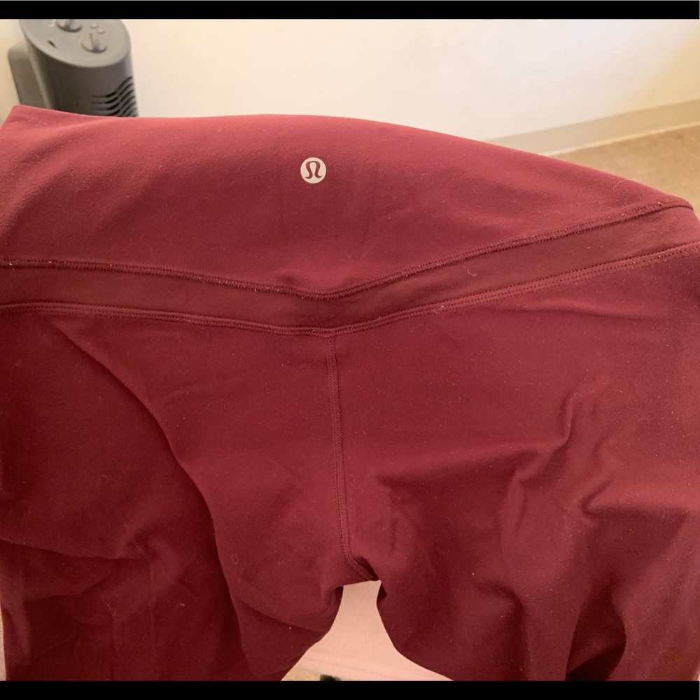 RARE Lululemon Original 1st edition ALIGNS